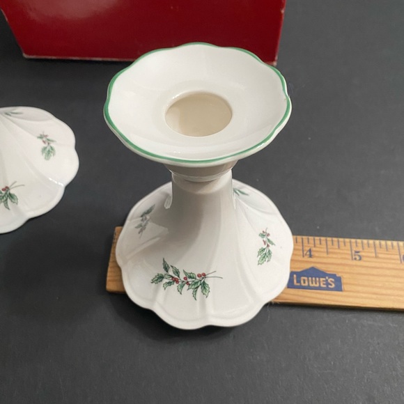 Nikko Happy Holidays Christmas Candle Stick Holders Set of 2 Japan Holly Berries - Picture 6 of 12